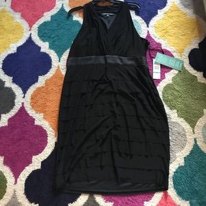 Jones Wear dress 16 black NWT layers sexy